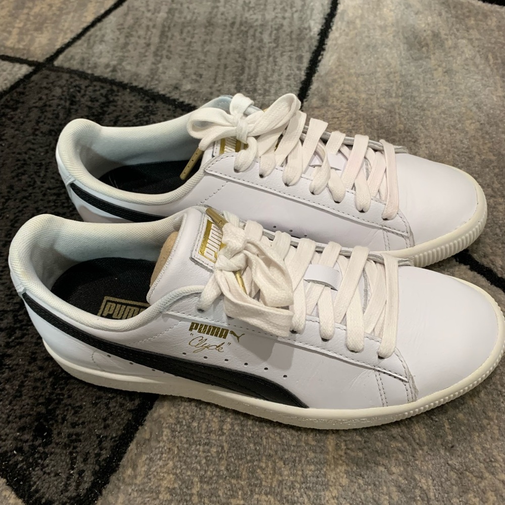 Puma White and Black Sneakers
